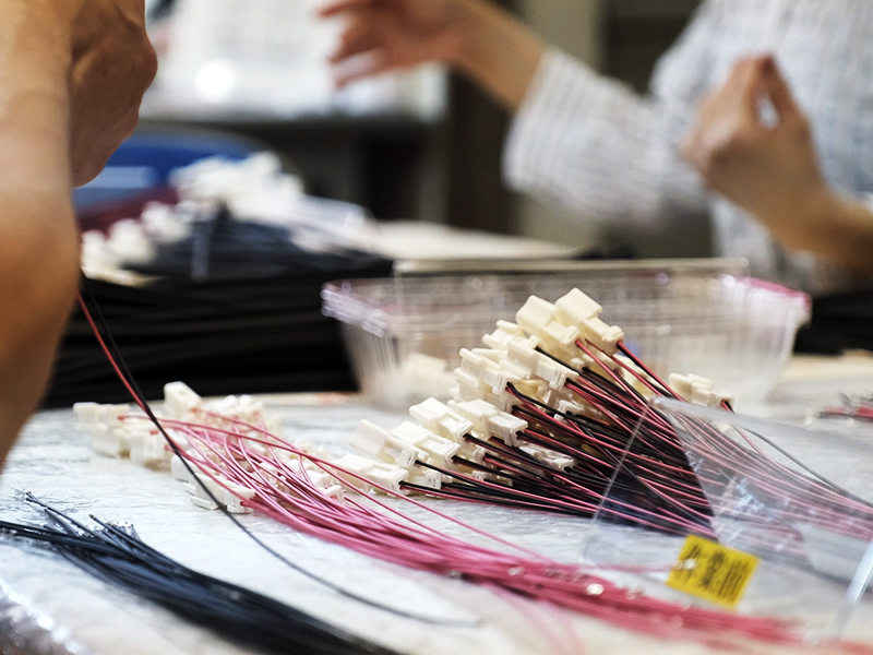 ハーネス組み立て